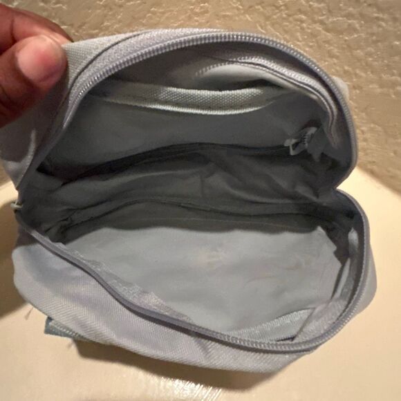 Adidas Adicolor Mini Bag Light Blue Cosmetic Case Pink Logo Sporty NEW - Picture 5 of 10